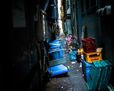 LC tokyo-alley